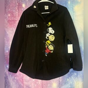 Woman’s fleece peanuts button down